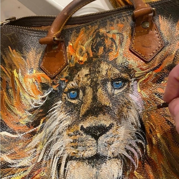 Meet your Posher, Lori - Picture 3 of 15